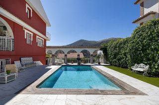 Chalet en venta en Cenes de la Vega