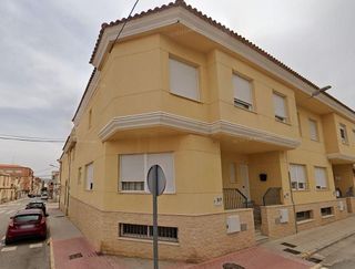 Casa adosada en venta en Almansa