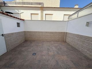 Casa adosada en venta en Almansa
