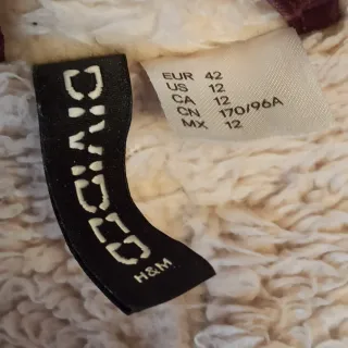 Parka mujer burdeos con capucha T.42