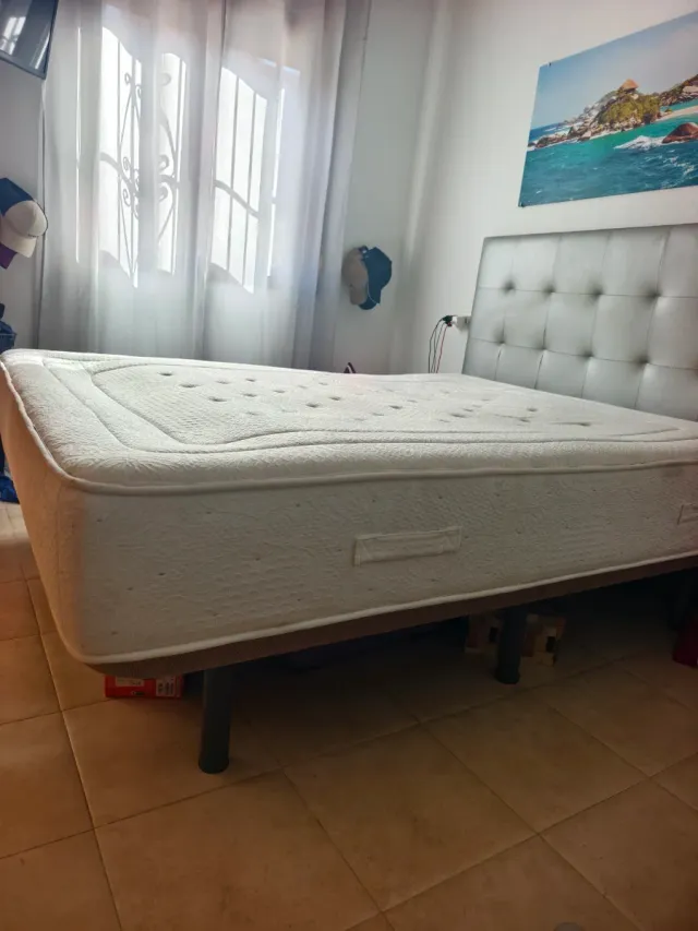 Base Cama Tapizada 150 + Colchón