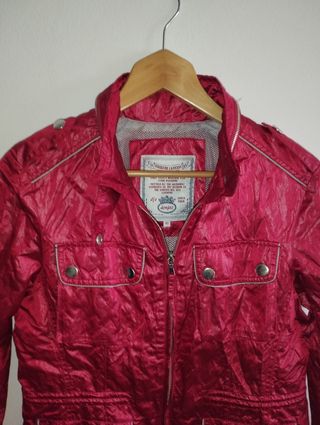 Cazadora chubasquero mujer