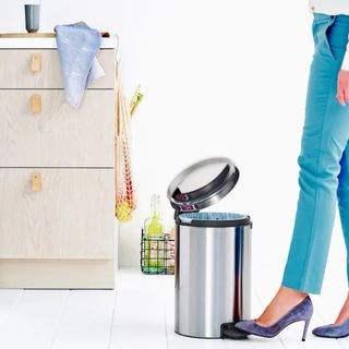 Cubo basura pedal Brabantia 12L