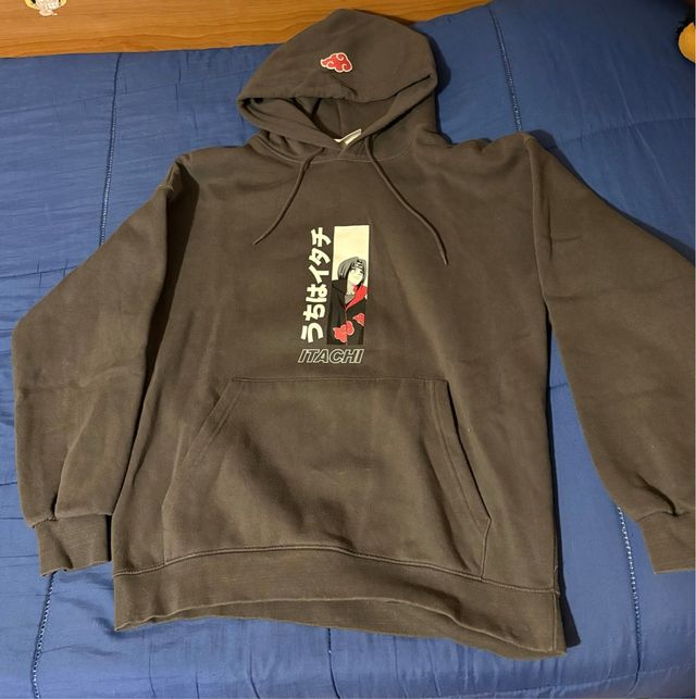 Sudadera Itachi Pull&Bear Negra