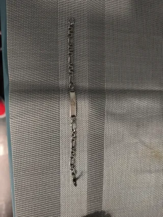 Pulseras tipo esclavas de plata con detalles