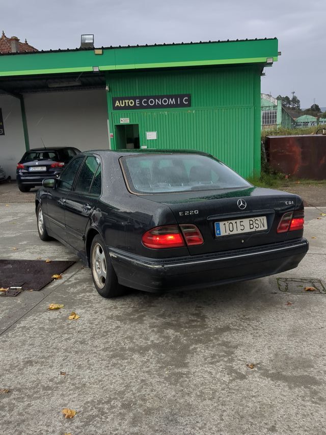Mercedes-Benz Clase E 2002
