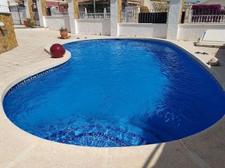 Chalet en venta en Bigastro