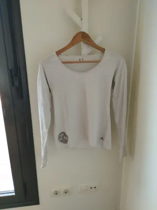 Camiseta manga larga beige