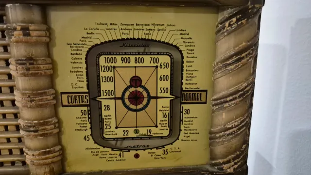 Radio Antigua Madera Vintage