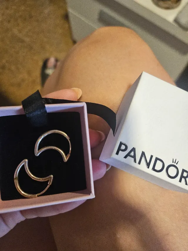 Pendientes Aro Luna Pandora