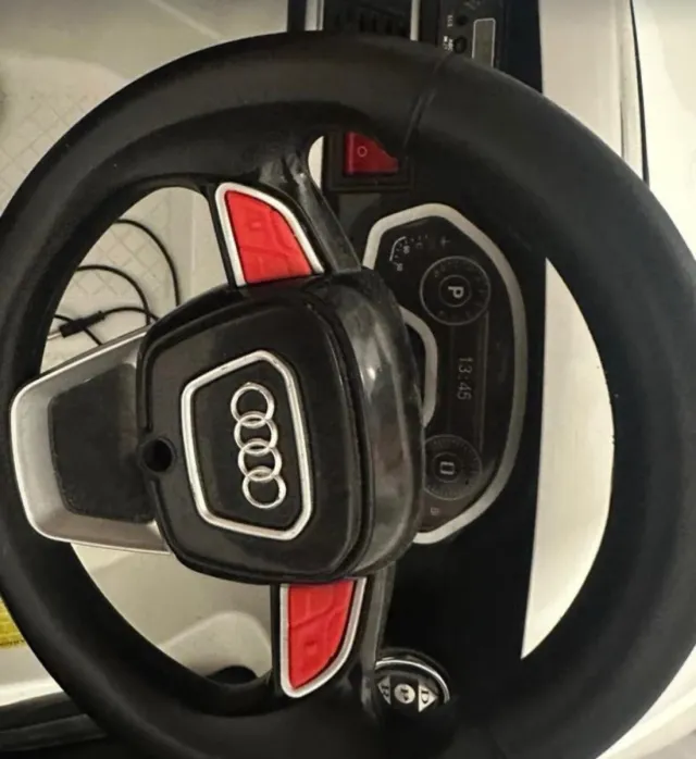 Coche eléctrico Audi Q5 para niños