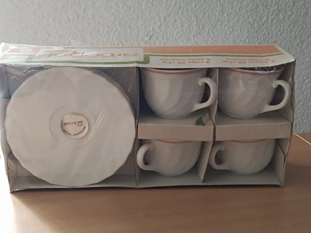 Juego 4 Tazas y Platos Arcopal