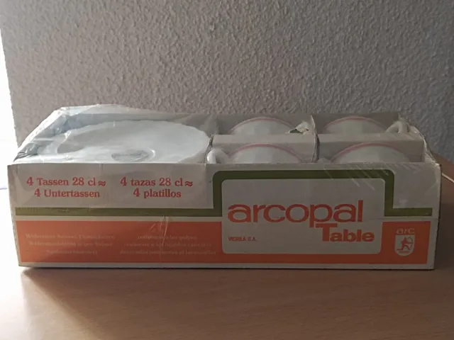 Juego 4 Tazas y Platos Arcopal