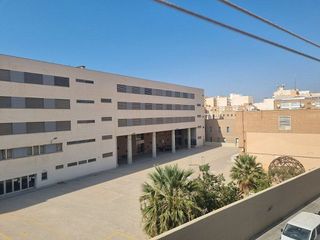 Piso en venta en Barrio Alto - San Félix - Oliveros - Altamira en Almería