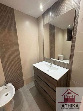 Piso en venta en El Mercado en Manises