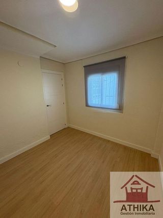 Piso en venta en El Mercado en Manises