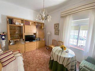 Casa adosada en venta en Hellín