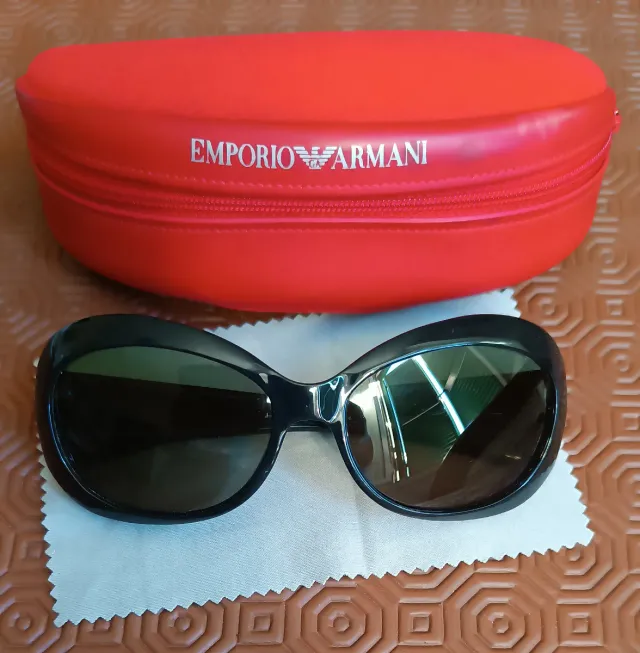 Occhiali da sole Armani