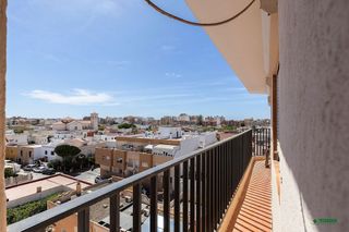 Piso en venta en Ciudad Jardín - Tagarete - El Zapillo en Almería