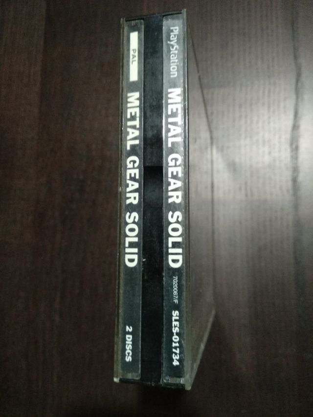Metal Gear Solid PS1 - Konami
