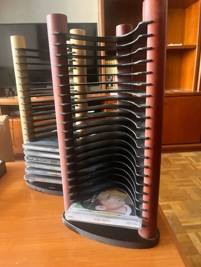 Torres CD Madera y Metal