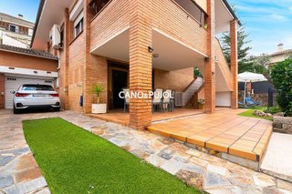 Casa en venta en Can Parellada en Terrassa