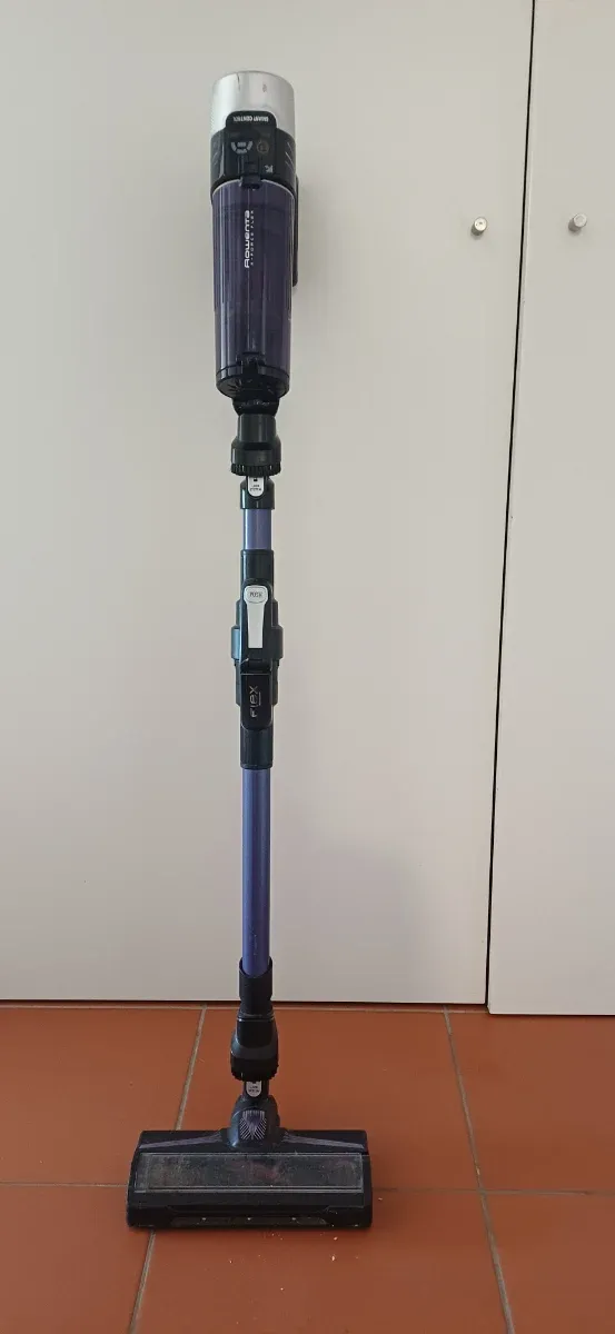 Aspiradora Rowenta Morada