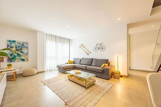 Ático en venta en Santa Catalina - Canteras en Palmas de Gran Canaria(Las)