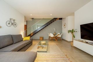 Ático en venta en Santa Catalina - Canteras en Palmas de Gran Canaria(Las)