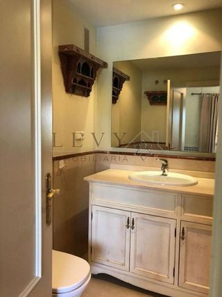 Piso en venta en Nueva Andalucía centro en Marbella