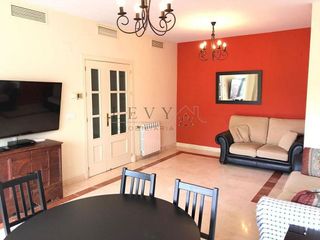 Piso en venta en Nueva Andalucía centro en Marbella