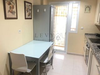 Piso en venta en Nueva Andalucía centro en Marbella