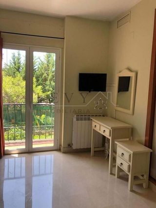 Piso en venta en Nueva Andalucía centro en Marbella