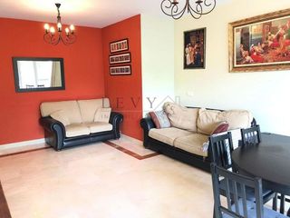 Piso en venta en Nueva Andalucía centro en Marbella