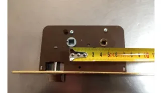 Picaporte Azbe 651-70 para embutir