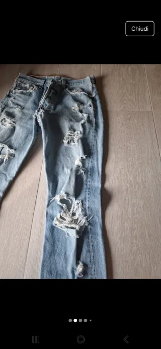 Jeans Levi's vintage strappati