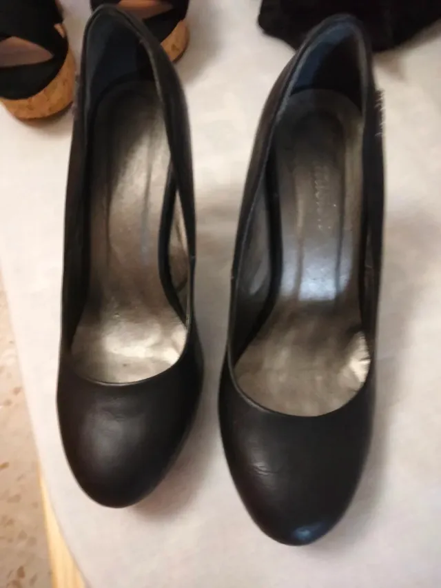 Scarpe con tacco alto nere da donna