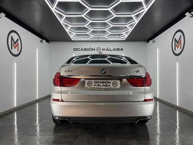BMW Serie 5 550i xDrive Gran Turismo V8 408Cv - 148.000 Km