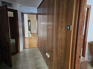 Piso en venta en Flores de Sil - La Placa en Ponferrada