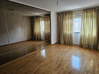 Piso en venta en Flores de Sil - La Placa en Ponferrada