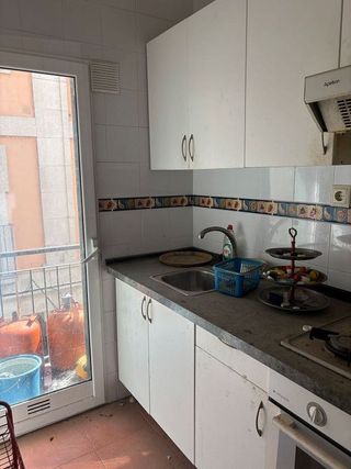 Edificio en venta en Miraflores de la Sierra