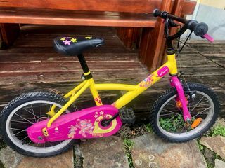 Bicicleta Btwin Lyliu Fleur 16 Flores