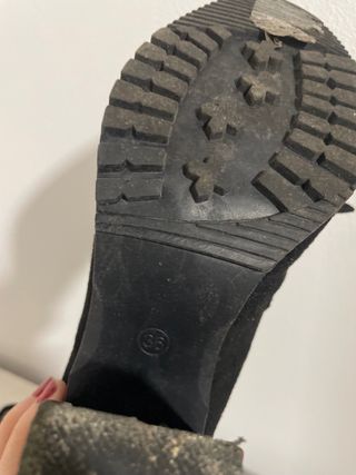 Zapatos de tacón Mustang negros