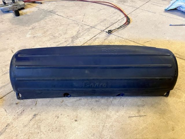 Defensa de pantalán azul