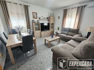 Casa en venta en Vilamarxant