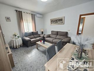 Casa en venta en Vilamarxant