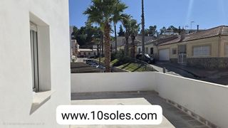 Casa adosada en venta en Bigastro