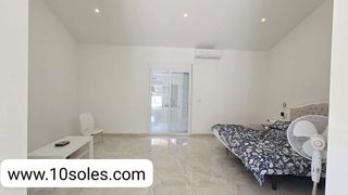 Casa adosada en venta en Bigastro