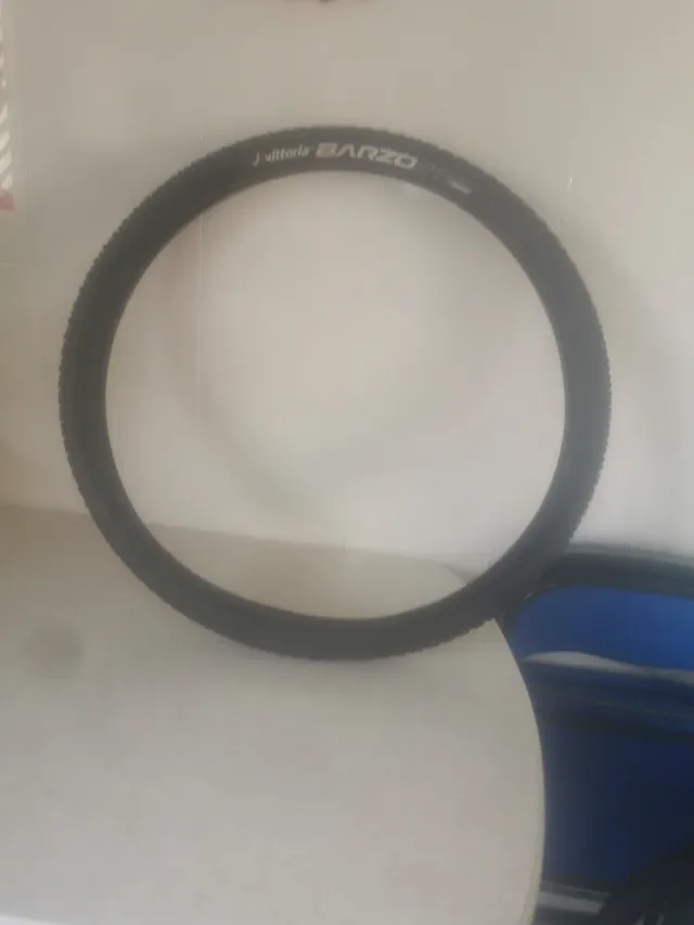 Cubierta Vittoria Barzo 29