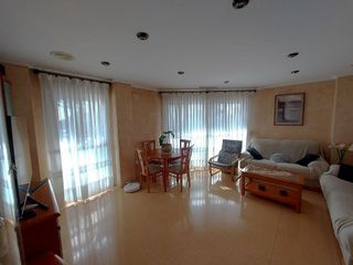 Piso en venta en Las Bayas en Elche